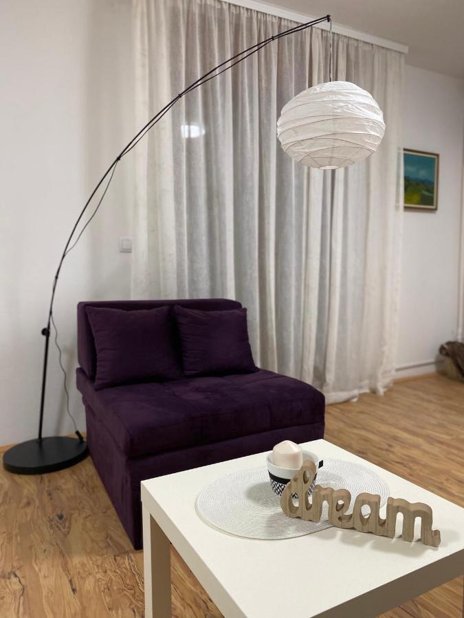 Apartamento Lilyy Leskovac  Exterior foto